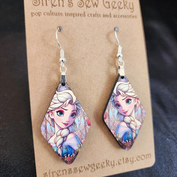 Elsa Frozen Disney Princess Earrings - Picture 3 of 4